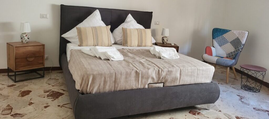 Ferienwohnung Parabita großes Schlafzimmer Ferienwohnung Schlafzimmer in Parabita